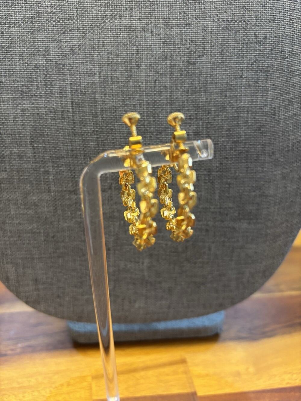 Vintage MCM Gold Tone Textured Round Hoop Clip-On Earrings Metal No Stone Pair
